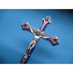 Krzyż metalowy niklowany witrażowy 18 cm Blu